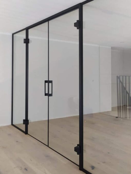 Glass partition walls